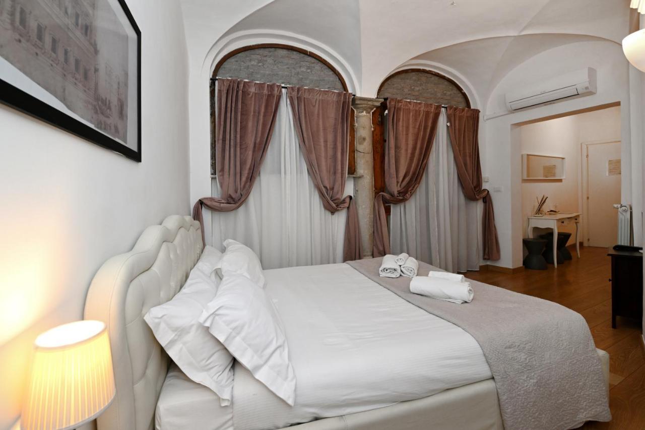Sangallo Rooms - Residenze Romanae Extérieur photo